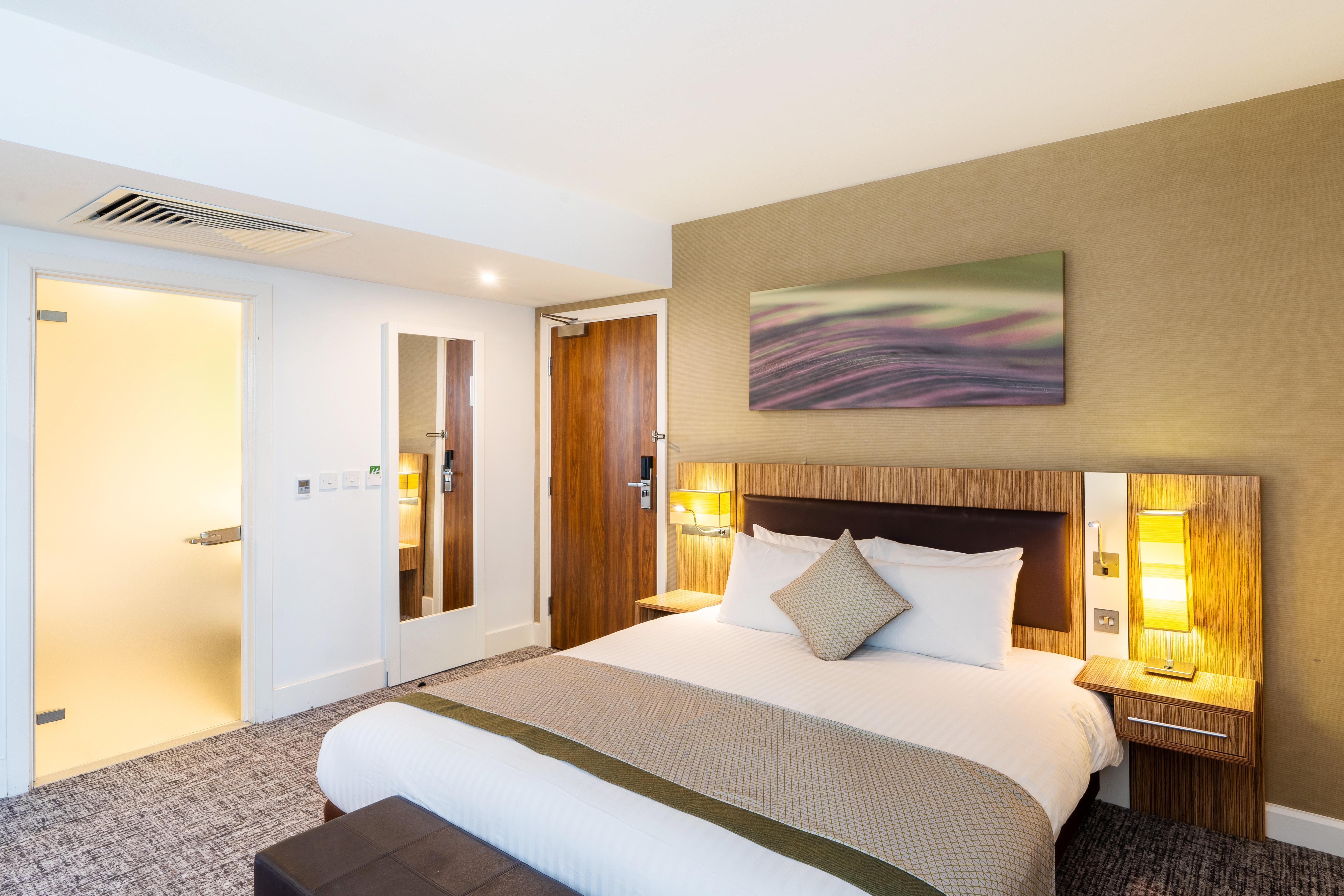 Holiday Inn Stevenage By Ihg Kültér fotó