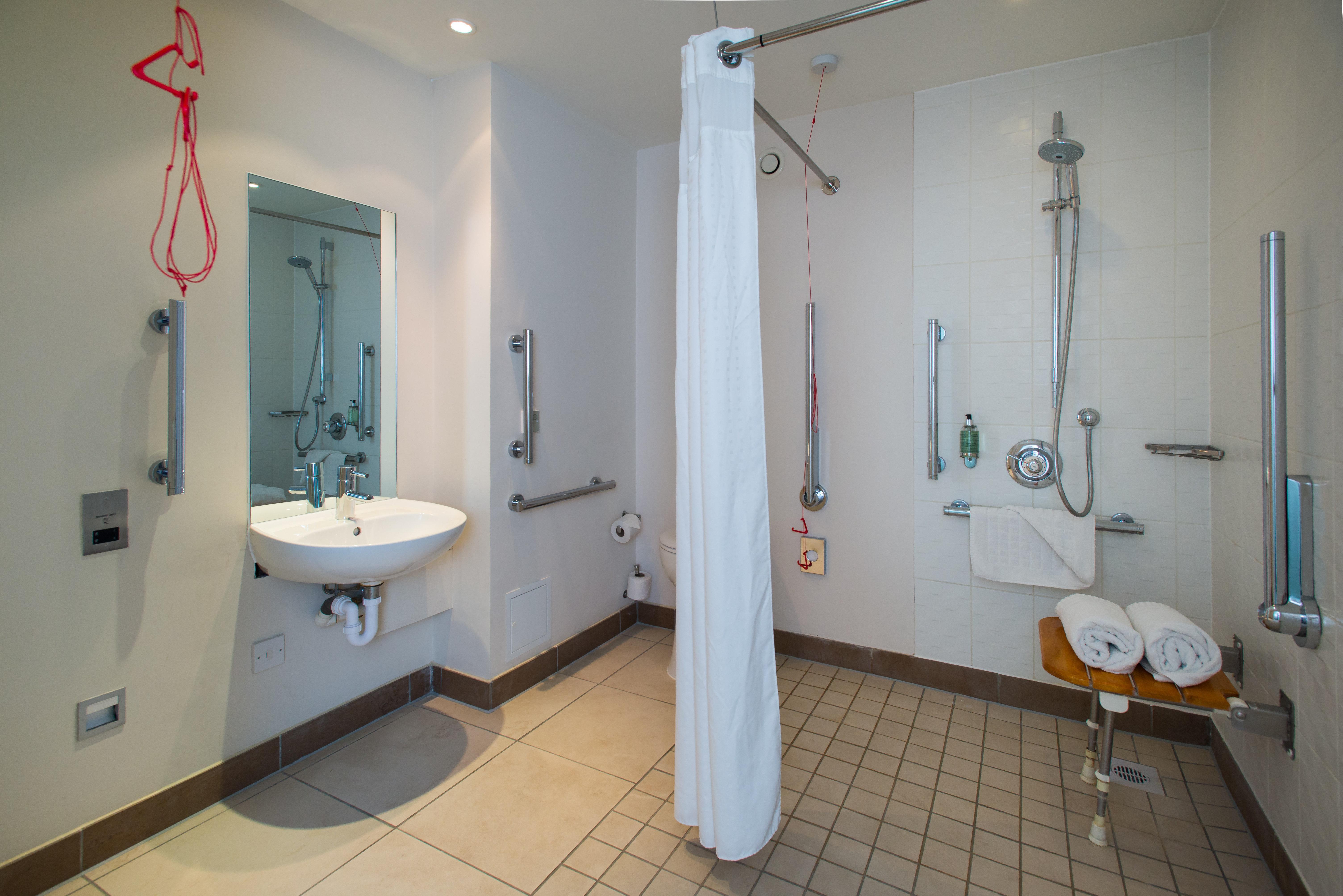 Holiday Inn Stevenage By Ihg Kültér fotó